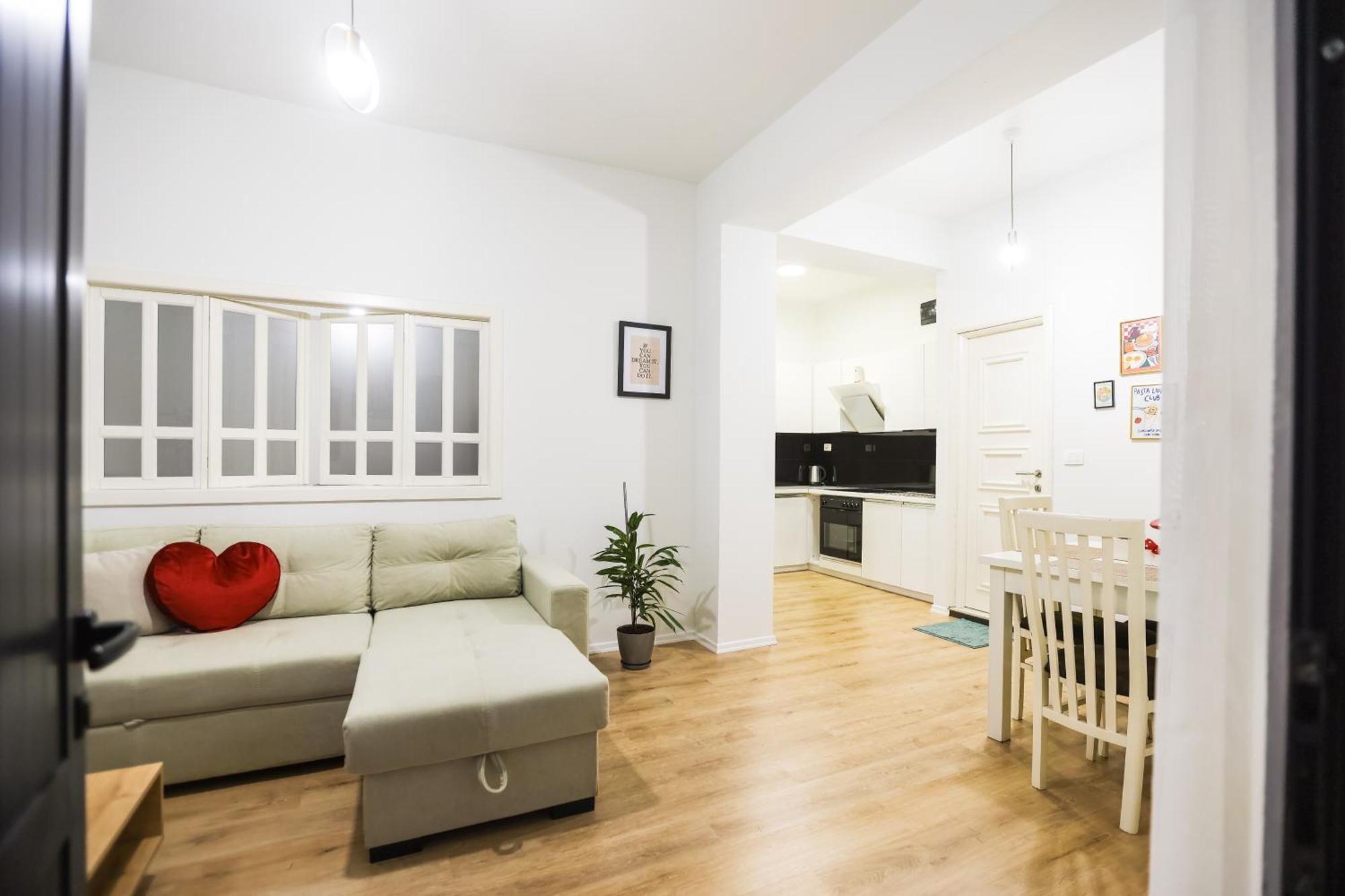 At Bazaar Central Apartment Tiranë Eksteriør bilde