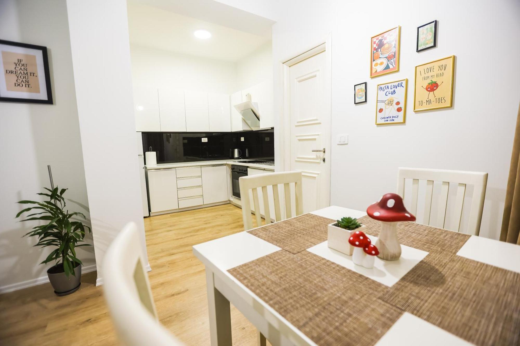 At Bazaar Central Apartment Tiranë Eksteriør bilde